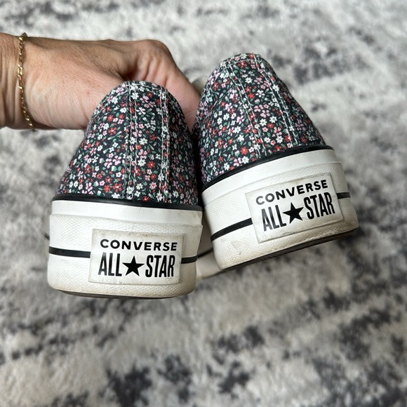 Converse Chuck Taylor All Star Platform Low 'Vintage Floral' - Picture 4 of 10